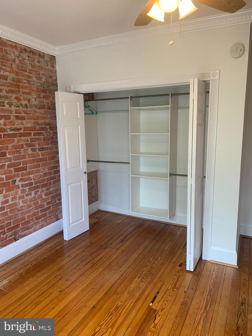 318 NORTH CAROLINA AVENUE SE Unit: 3