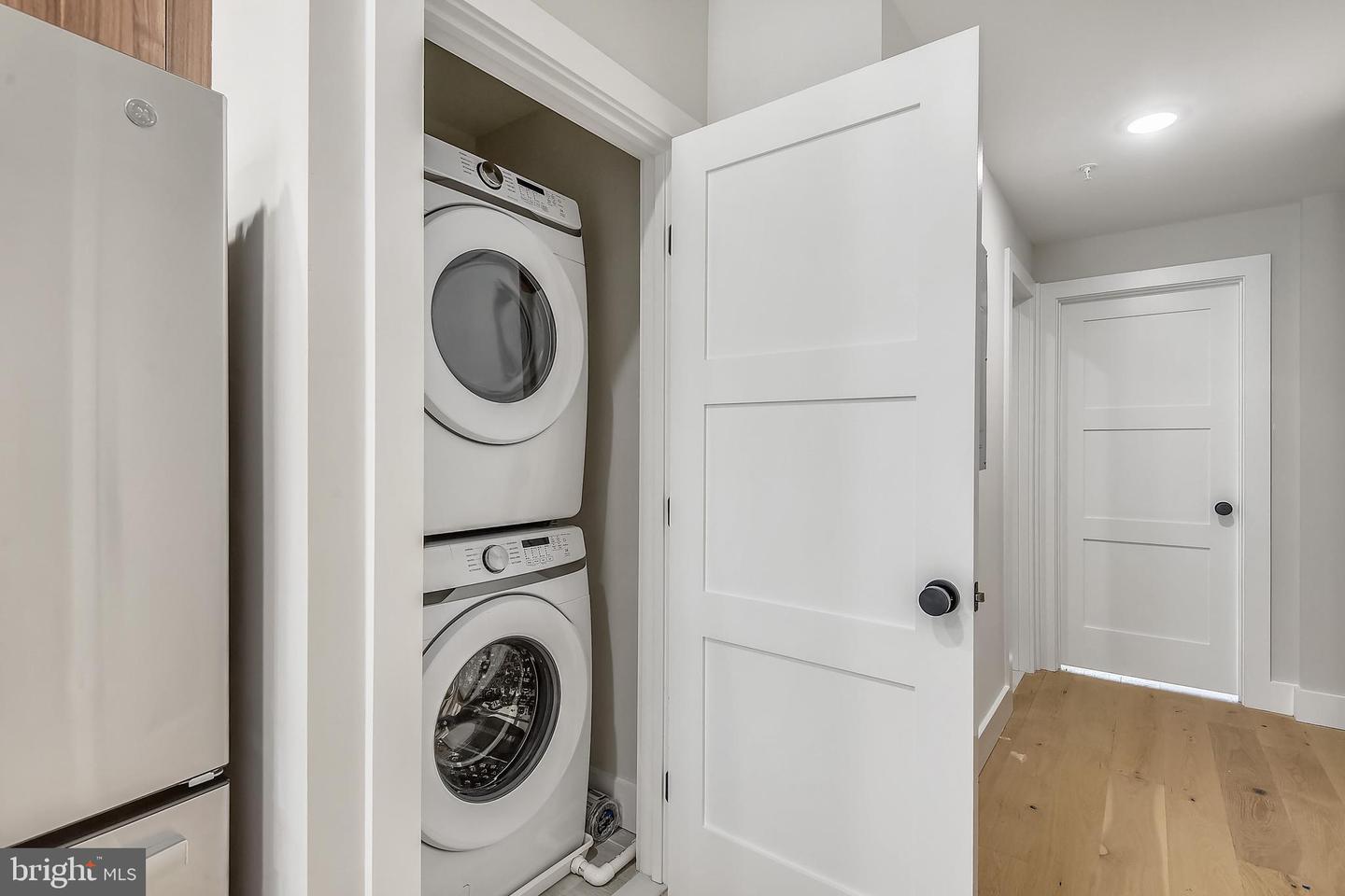 235 FLORIDA NW Unit: 4