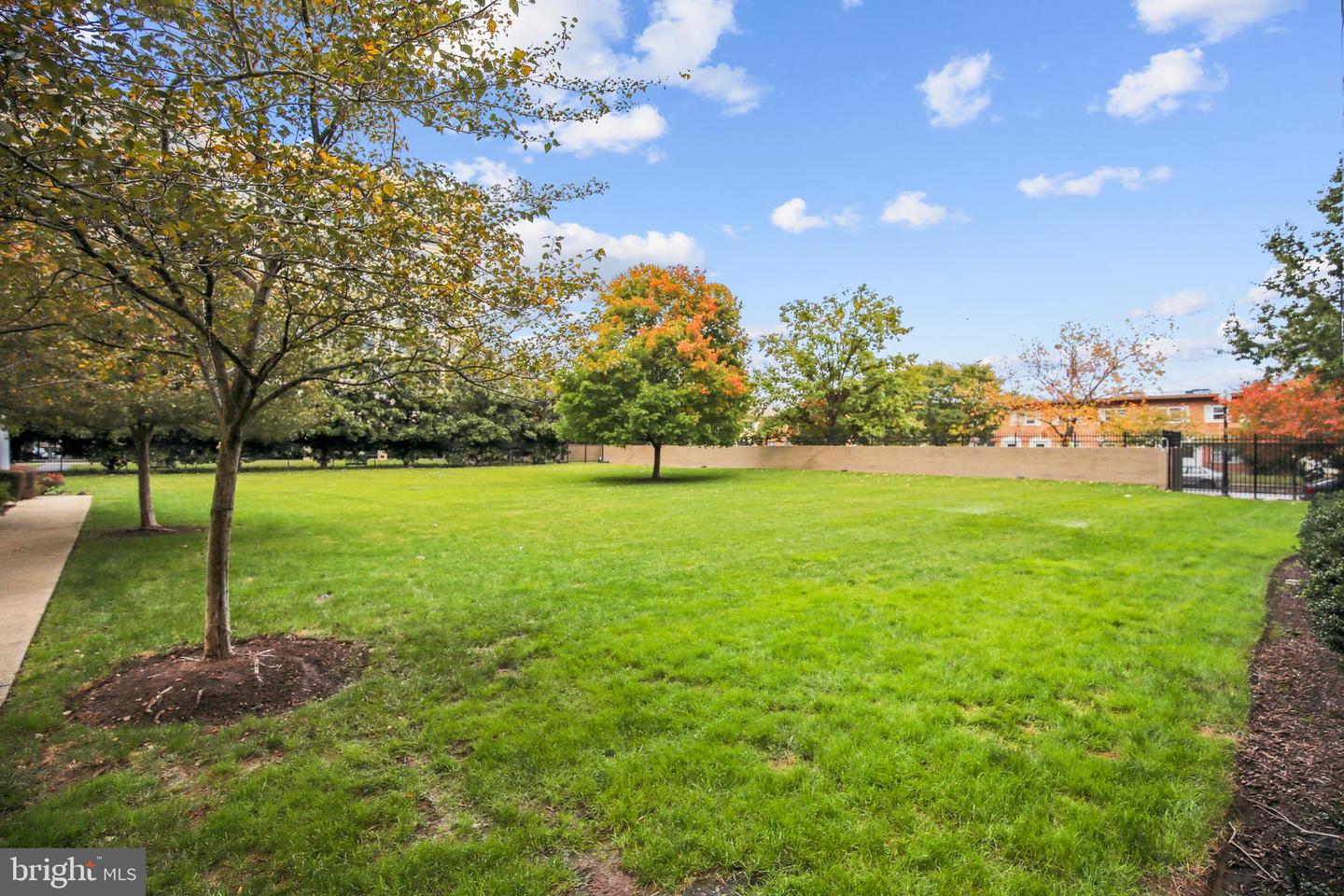 1101 3RD STREET SW Unit: 711