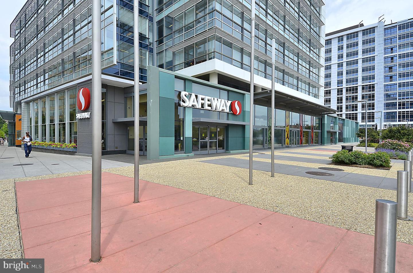 1101 3RD STREET SW Unit: 711