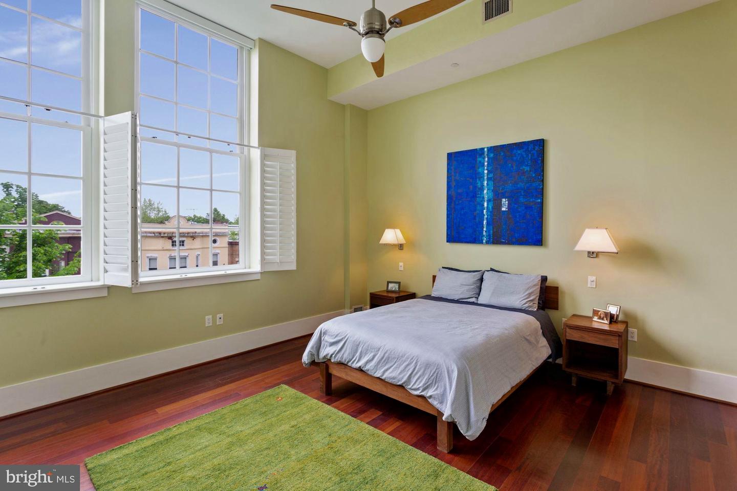 1315 INDEPENDENCE AVENUE SE Unit: 22