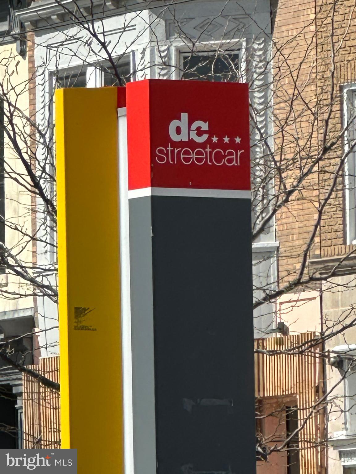 316 F STREET NE Unit: 215