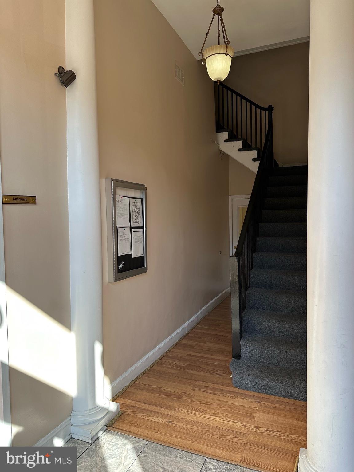 316 F STREET NE Unit: 215