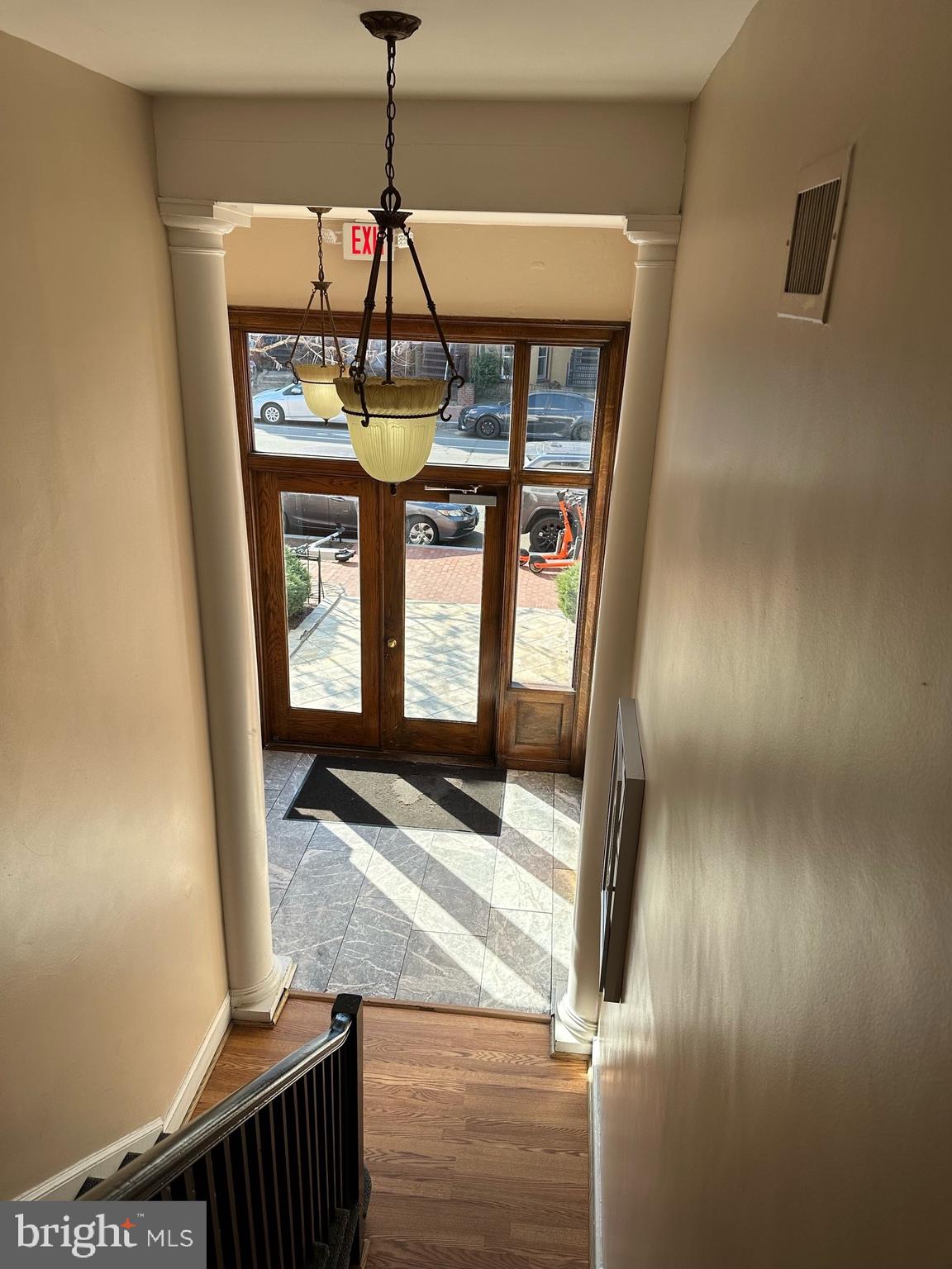 316 F STREET NE Unit: 215