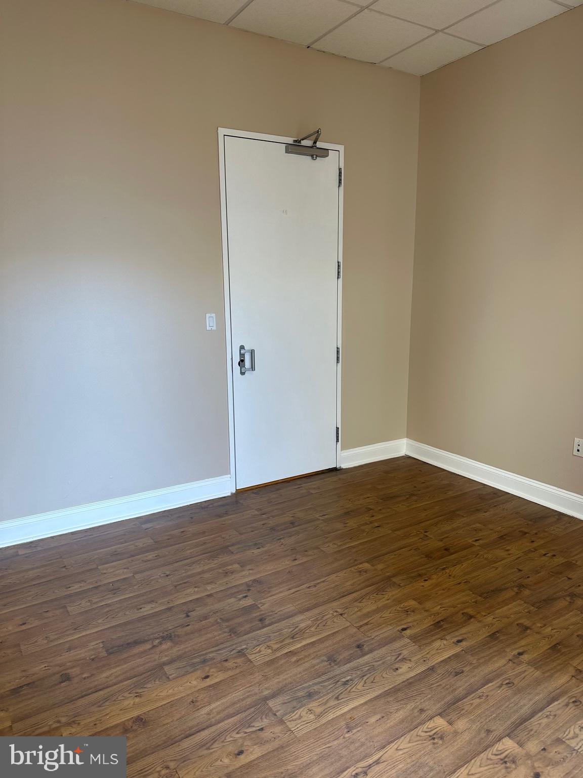 316 F STREET NE Unit: 215