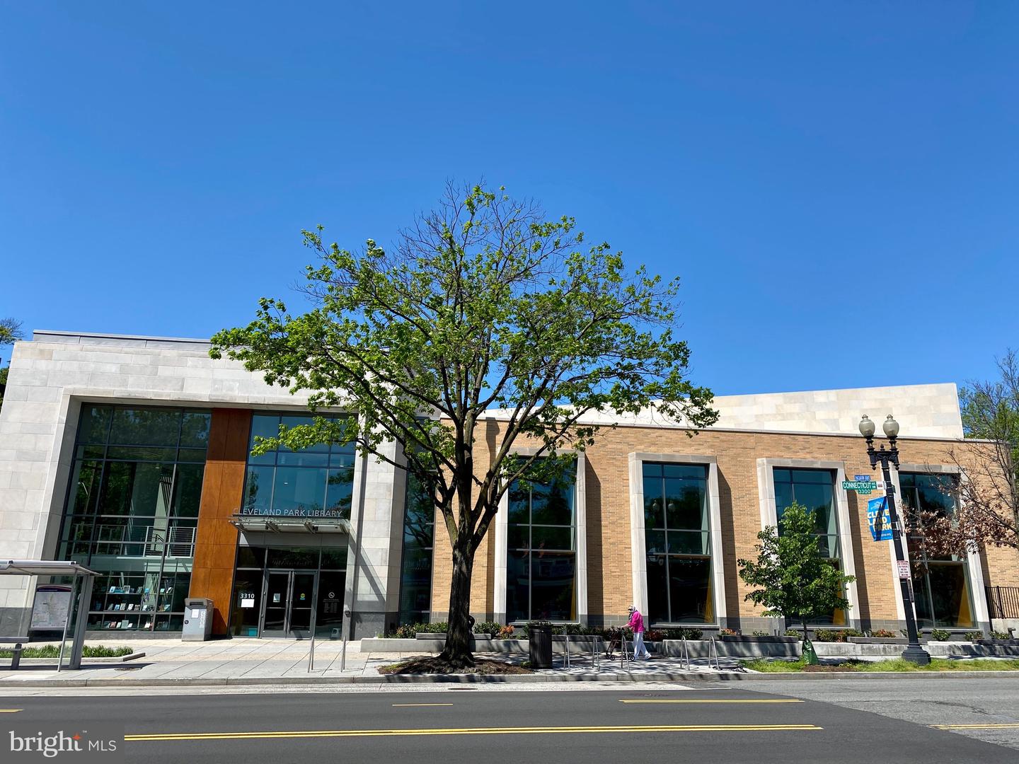 3701 CONNECTICUT AVENUE NW Unit: 921