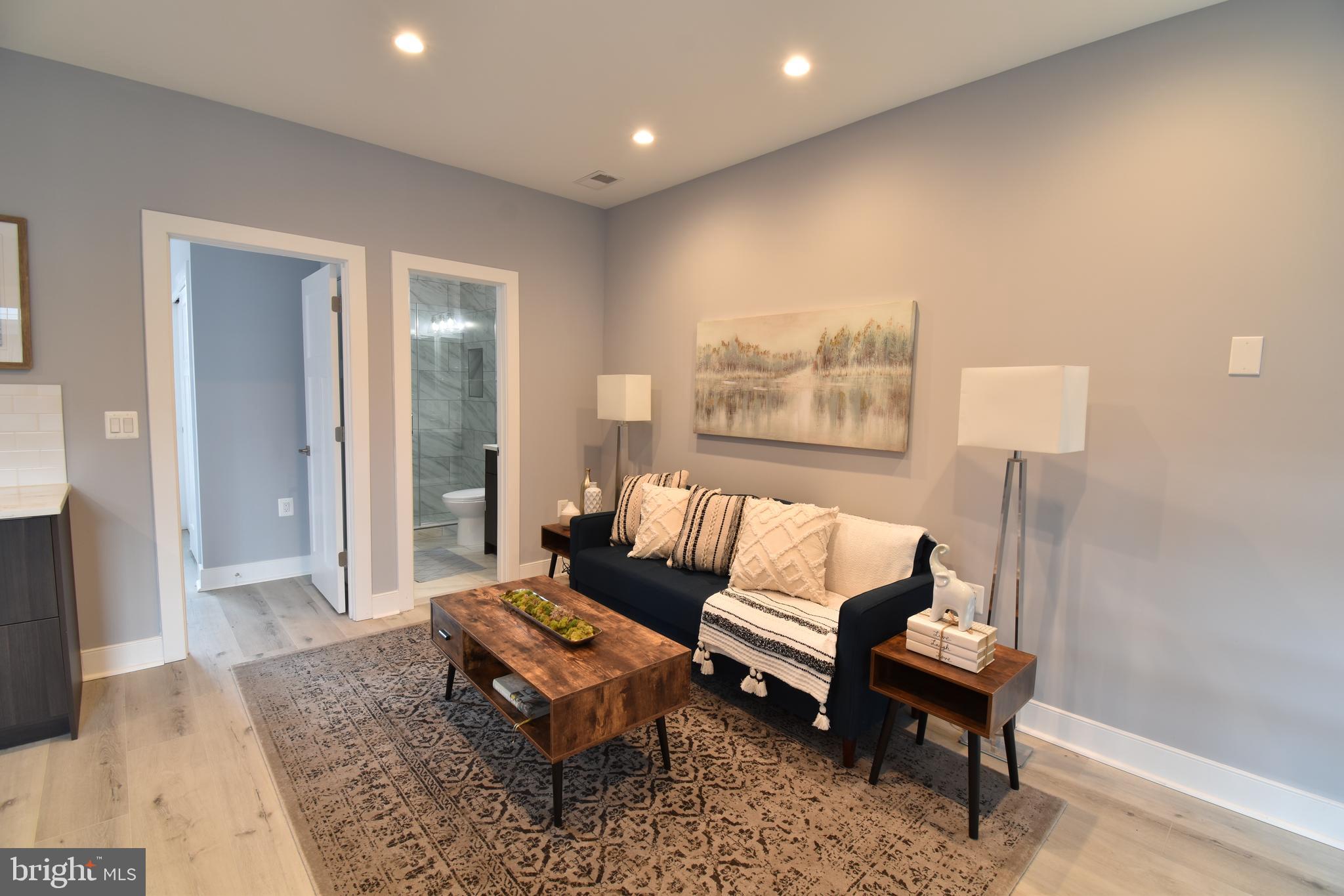 818 KENNEDY STREET NW Unit: 11
