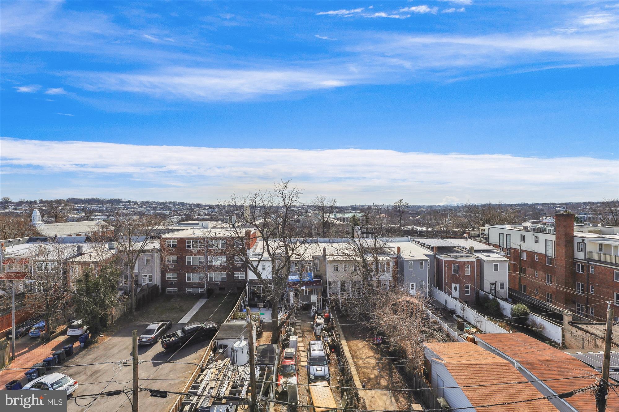 818 KENNEDY STREET NW Unit: 11