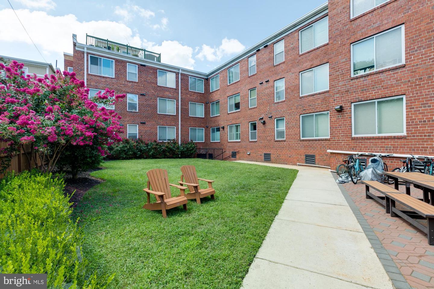 420 16TH STREET SE Unit: 208
