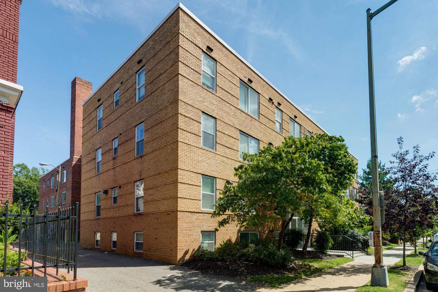 420 16TH STREET SE Unit: 208