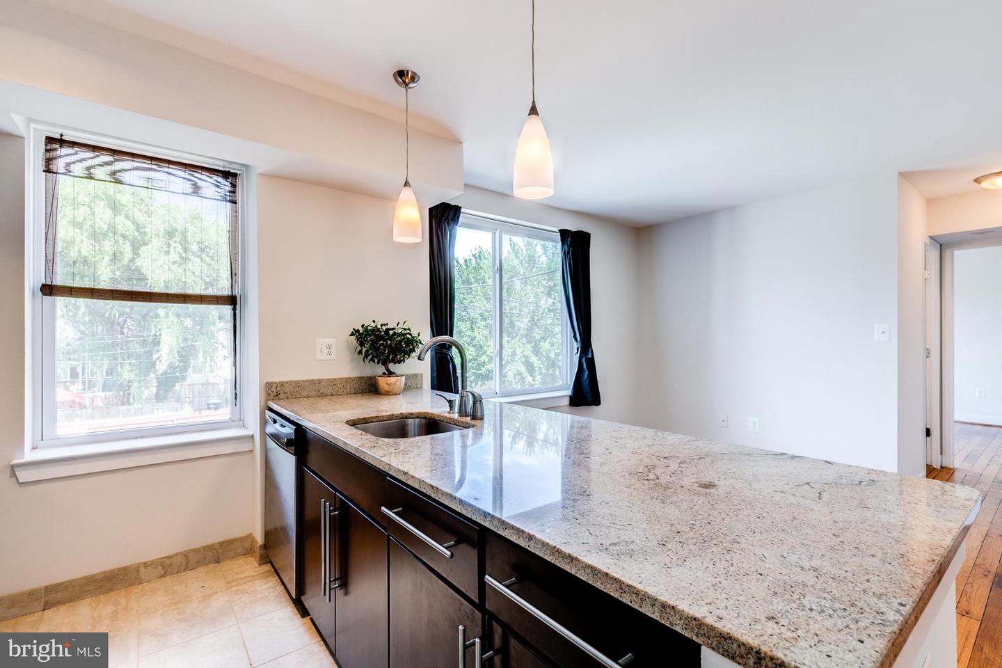 420 16TH STREET SE Unit: 208