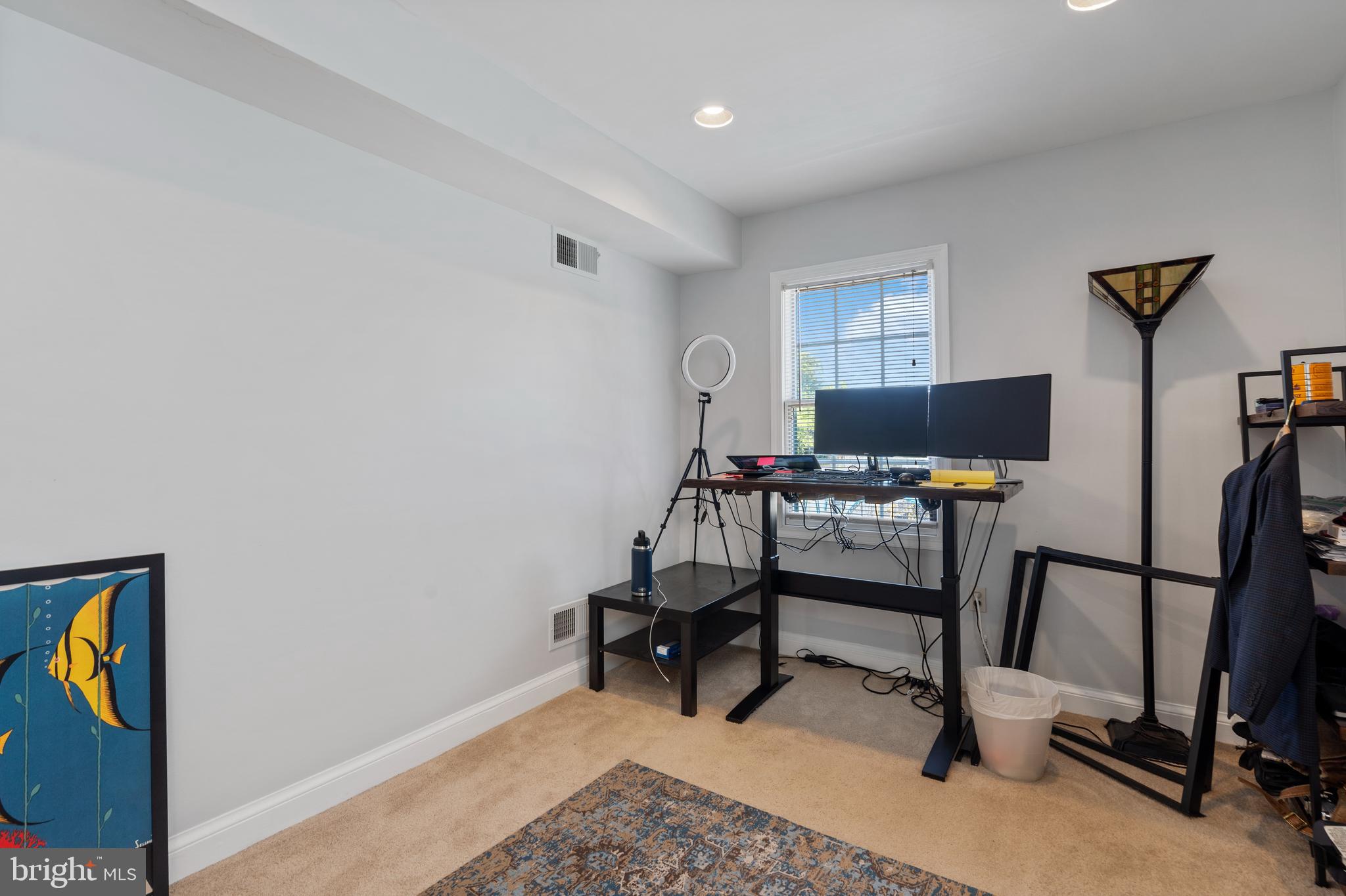 732 11TH SE