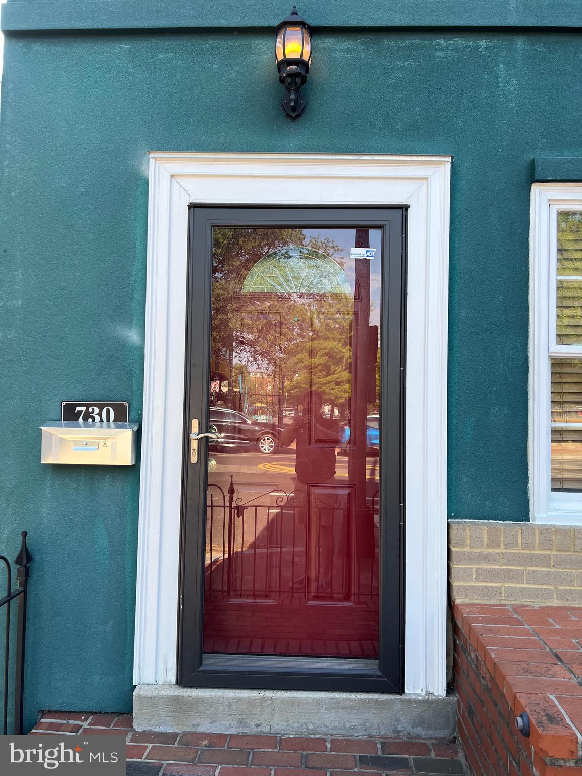 732 11TH SE