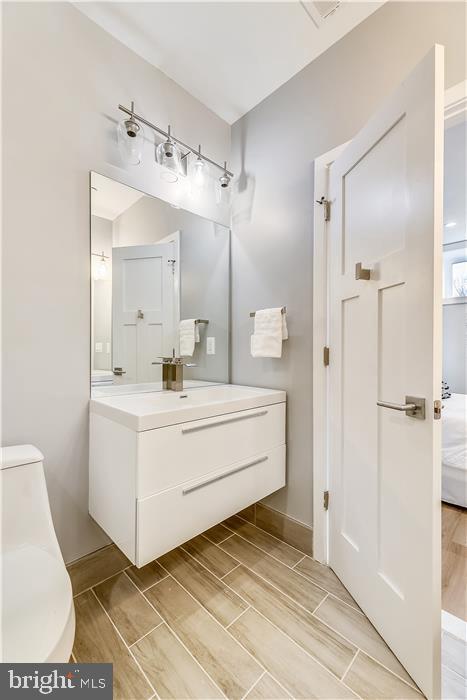 1410 NEWTON STREET NW Unit: 1