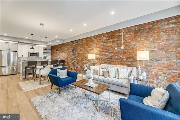 1410 NEWTON STREET NW Unit: 1