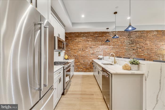 1410 NEWTON STREET NW Unit: 1