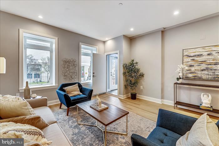 1410 NEWTON STREET NW Unit: 1