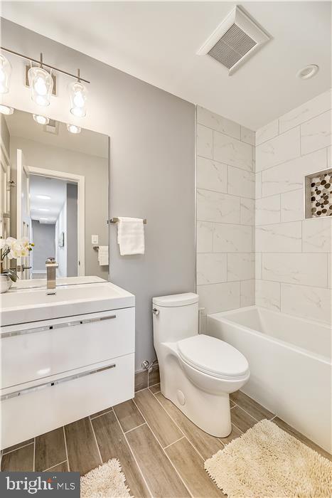1410 NEWTON STREET NW Unit: 1