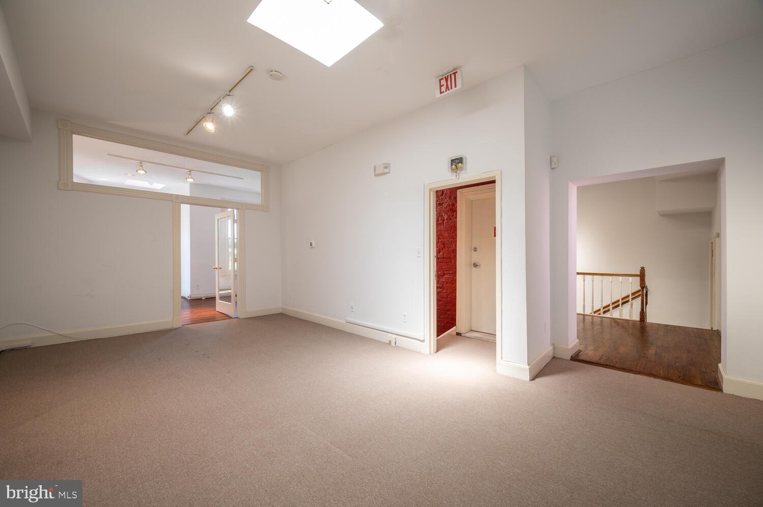 910 PENNSYLVANIA AVENUE SE