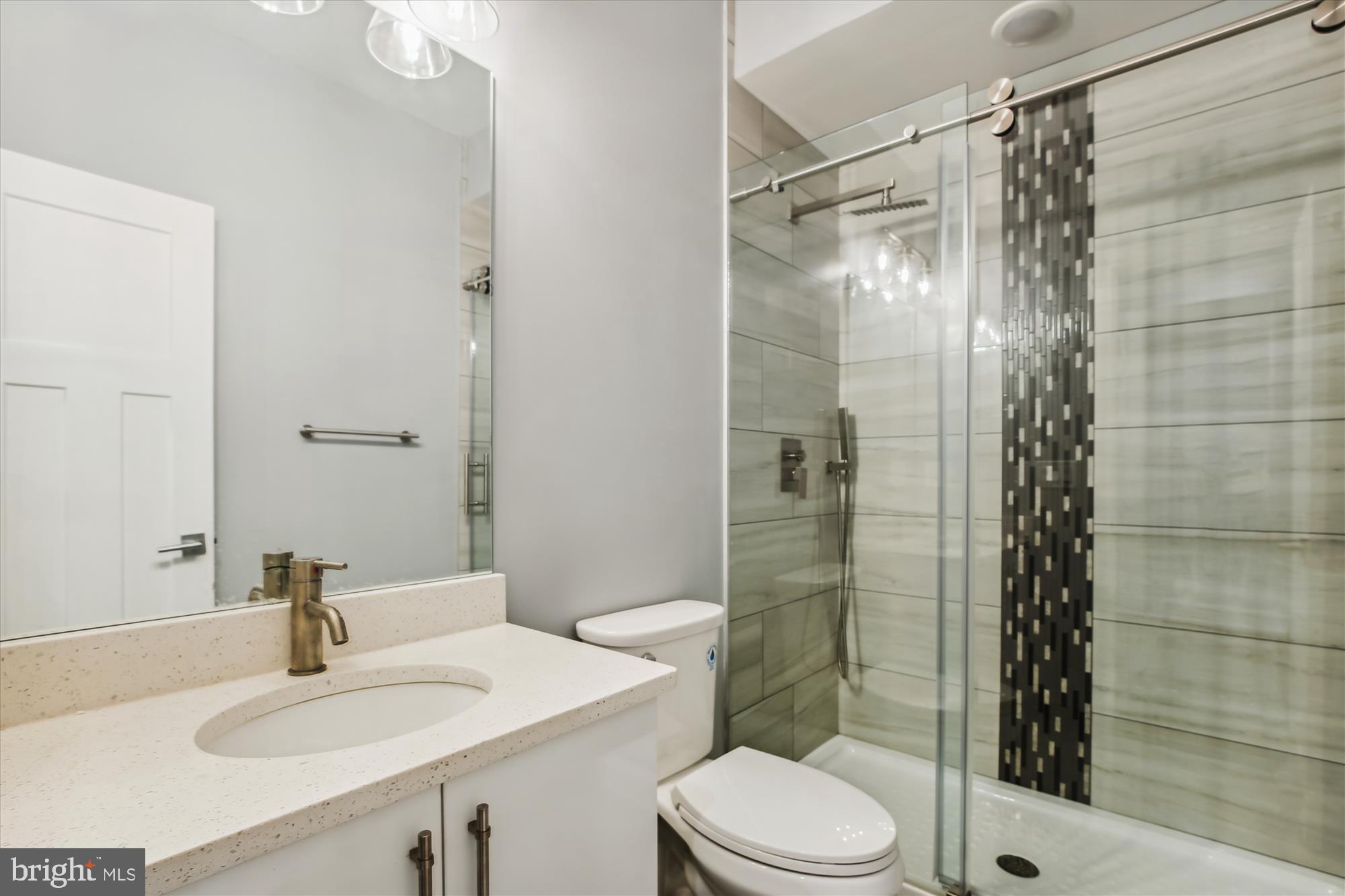 1914 8TH STREET NW Unit: 101