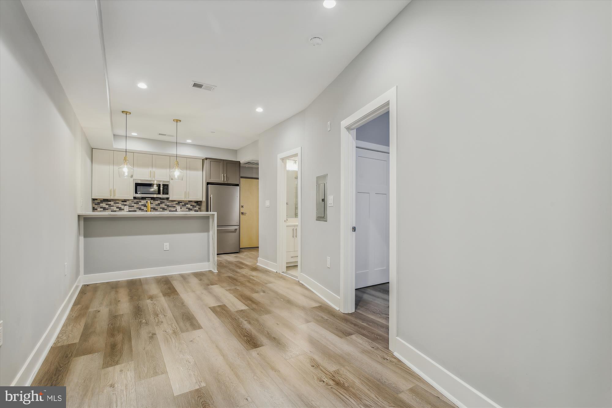 1914 8TH STREET NW Unit: 101