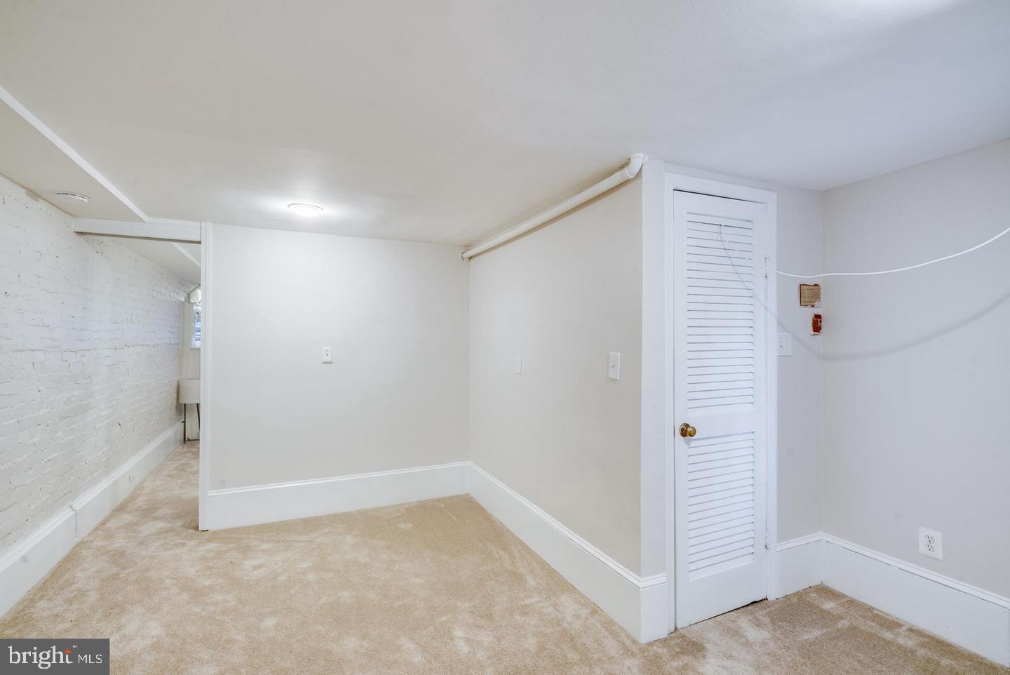 318 NORTH CAROLINA AVENUE SE Unit: BSMT