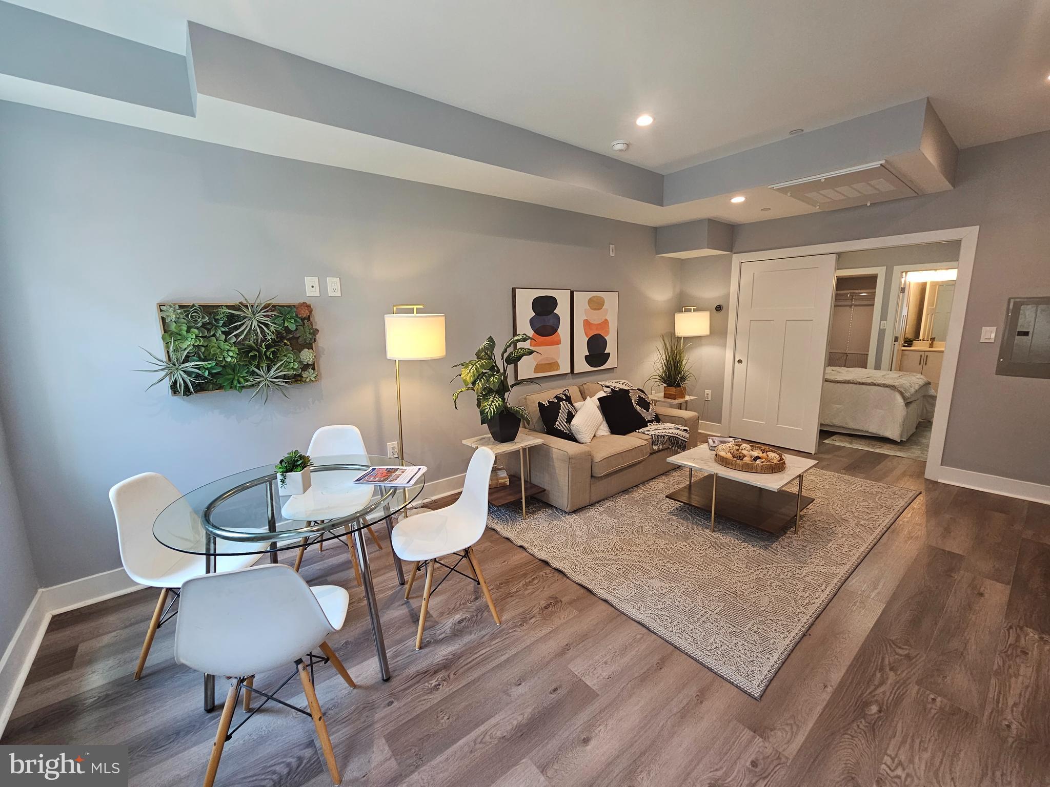 1914 8TH STREET NW Unit: 103