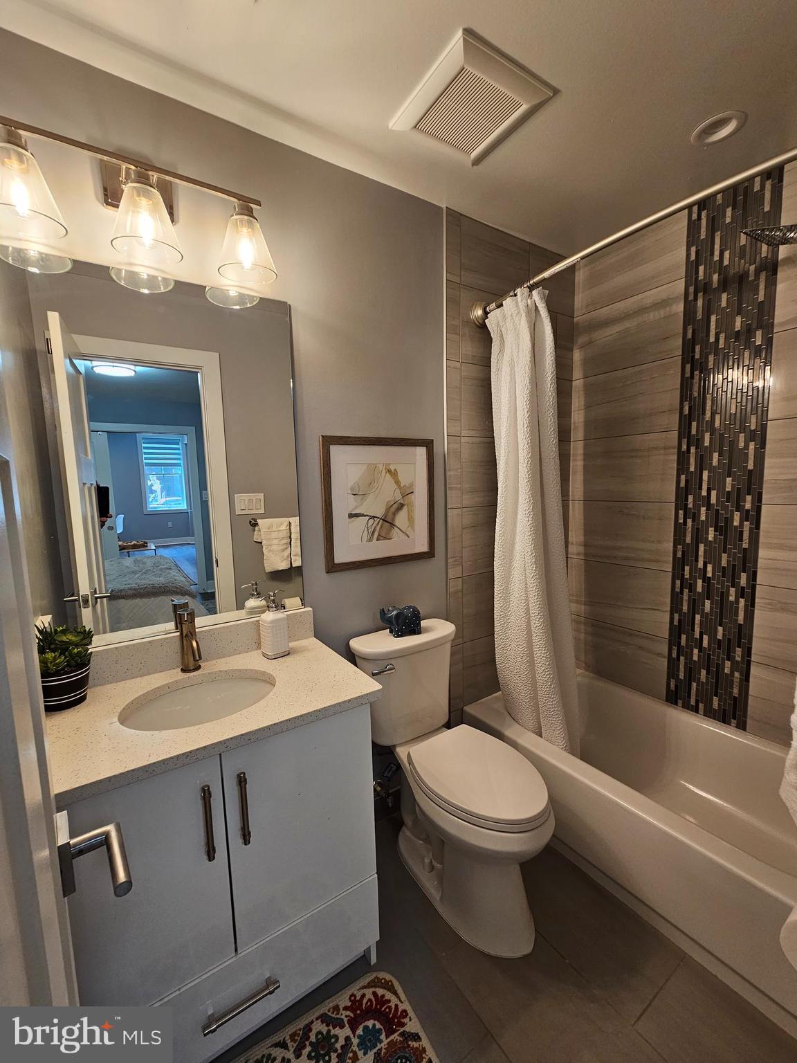 1914 8TH STREET NW Unit: 103