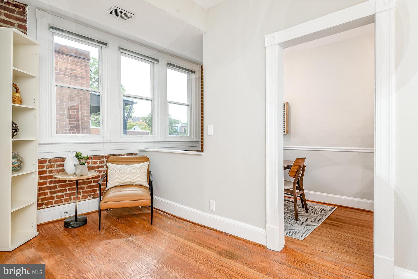 115 D STREET SE Unit: 202