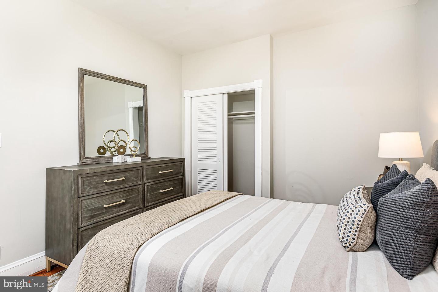 115 D STREET SE Unit: 202