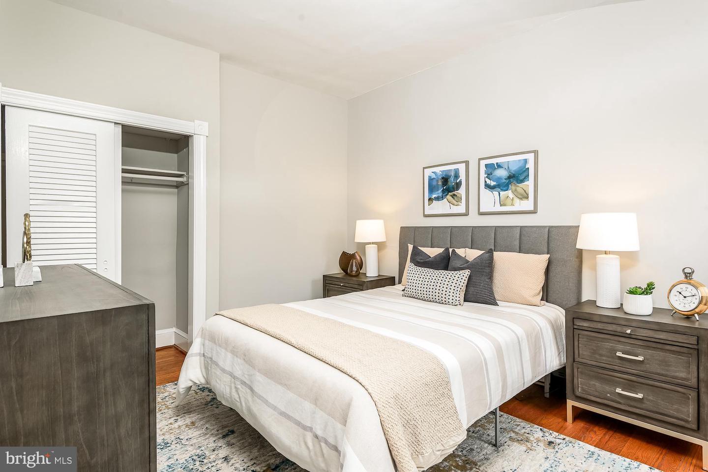 115 D STREET SE Unit: 202