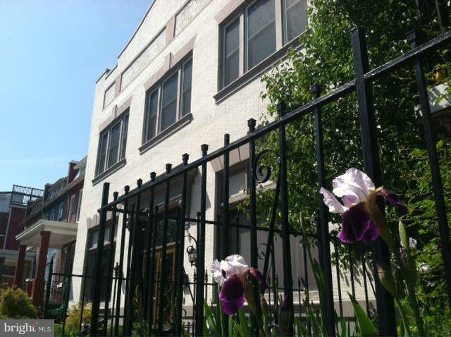 316 F STREET NE Unit: 205