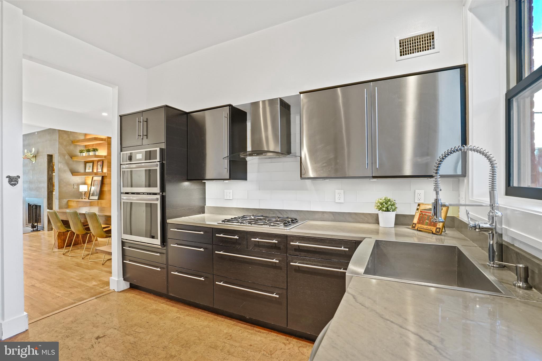 507 6TH STREET NE