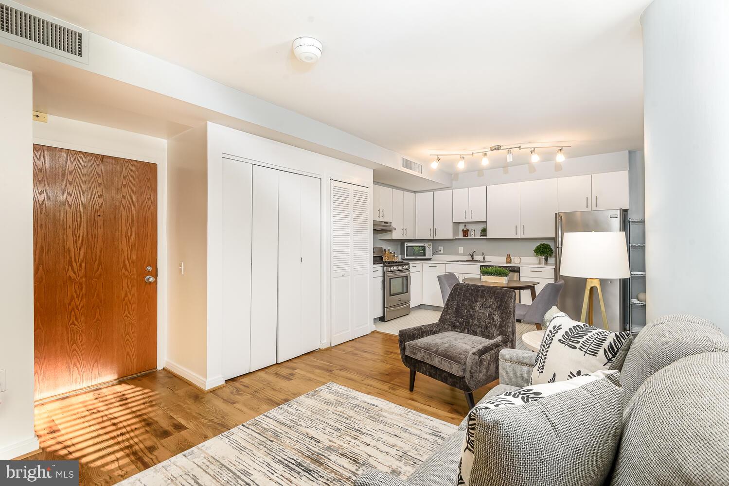 649 C STREET SE Unit: 103