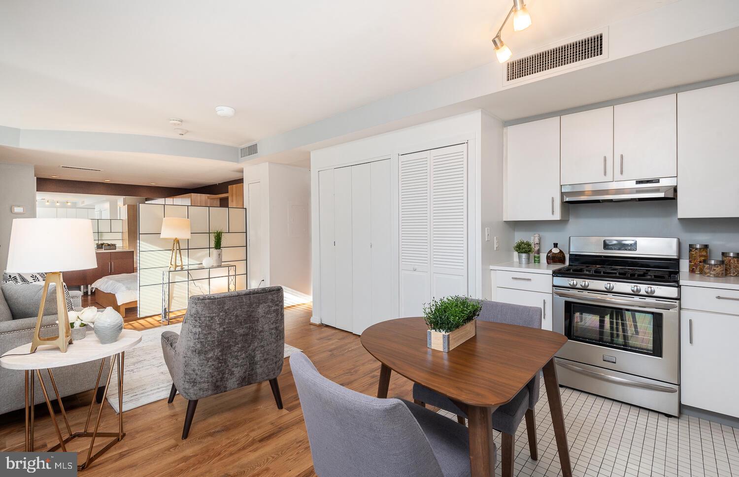 649 C STREET SE Unit: 103