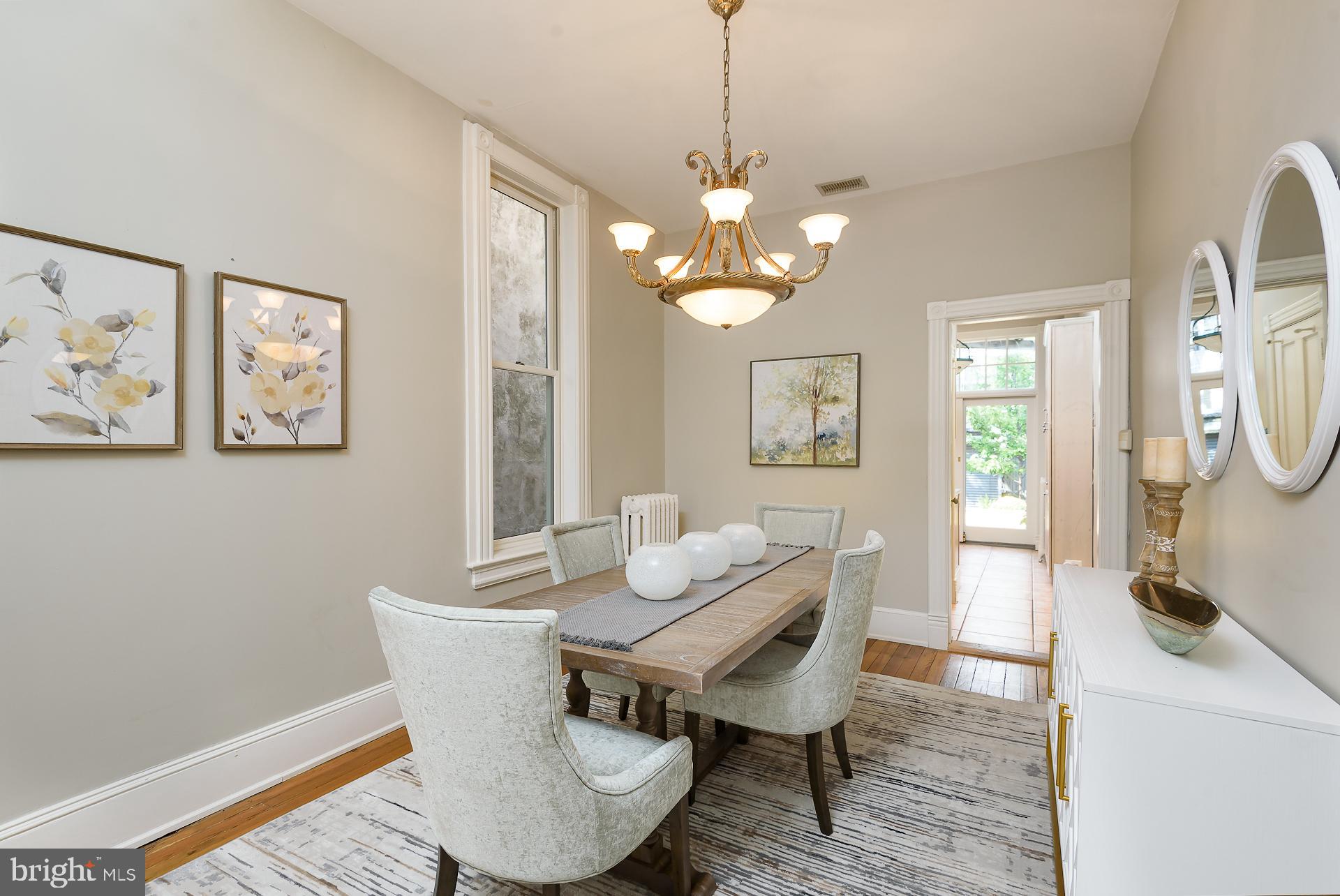 1330 INDEPENDENCE AVENUE SE