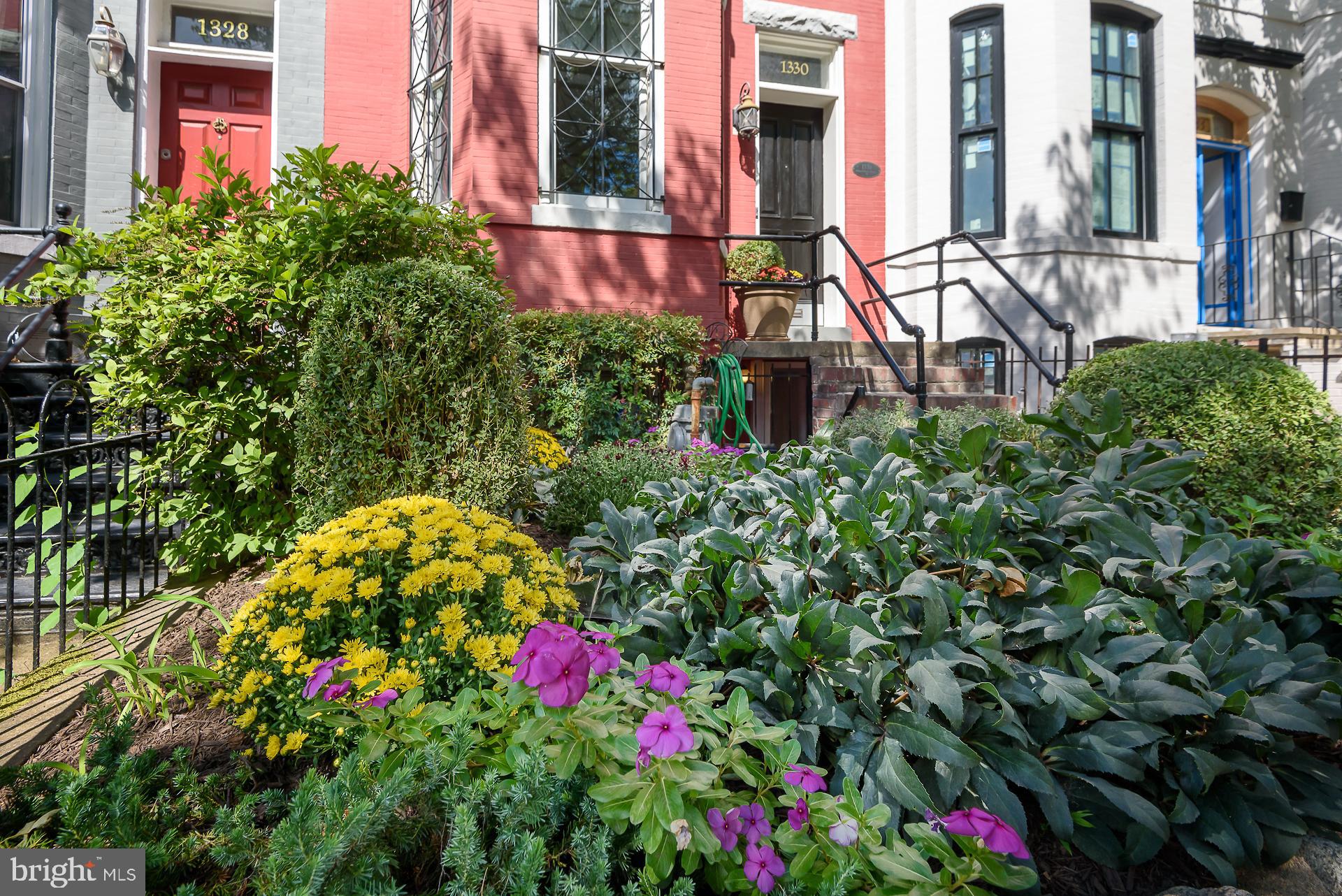 1330 INDEPENDENCE AVENUE SE