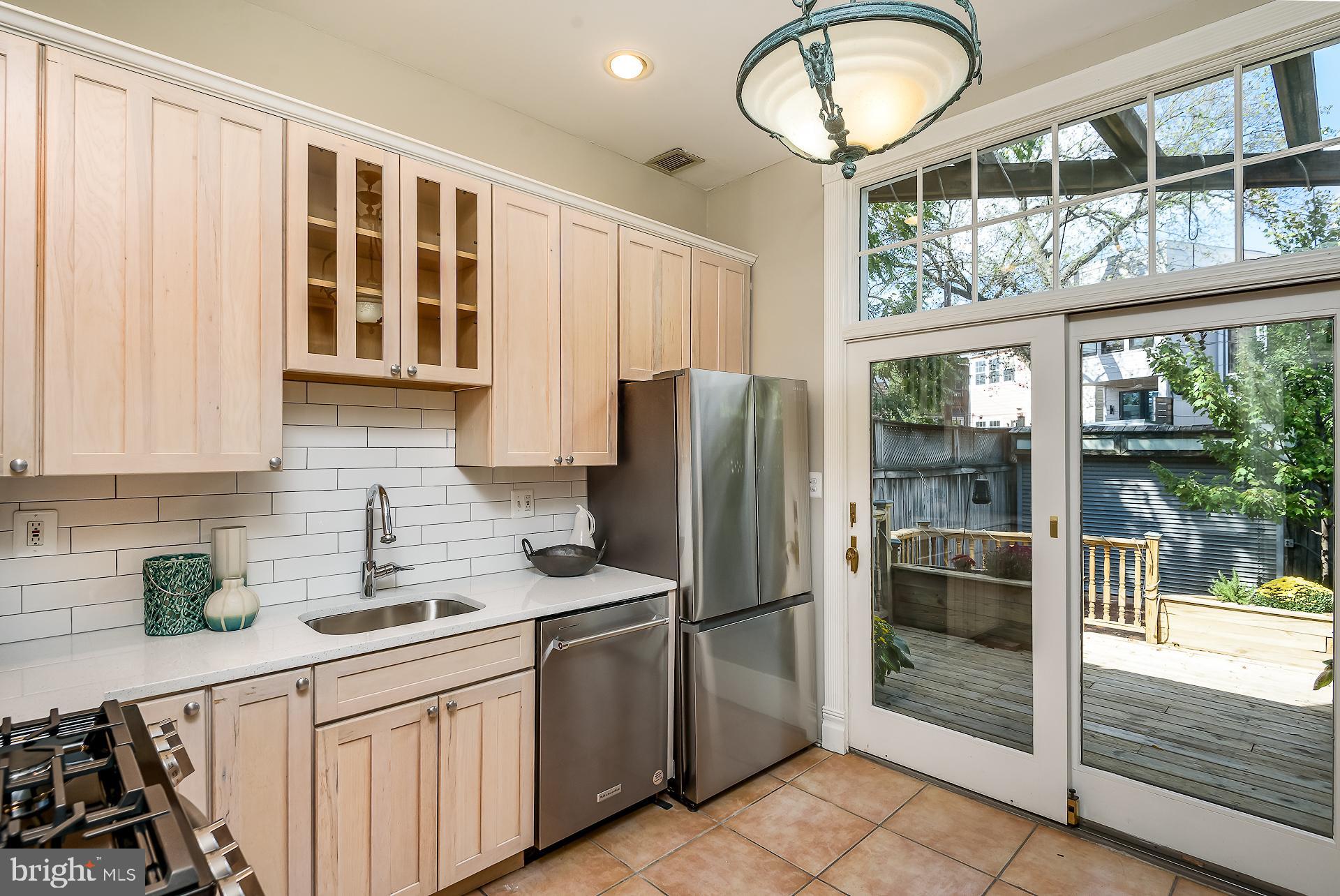 1330 INDEPENDENCE AVENUE SE