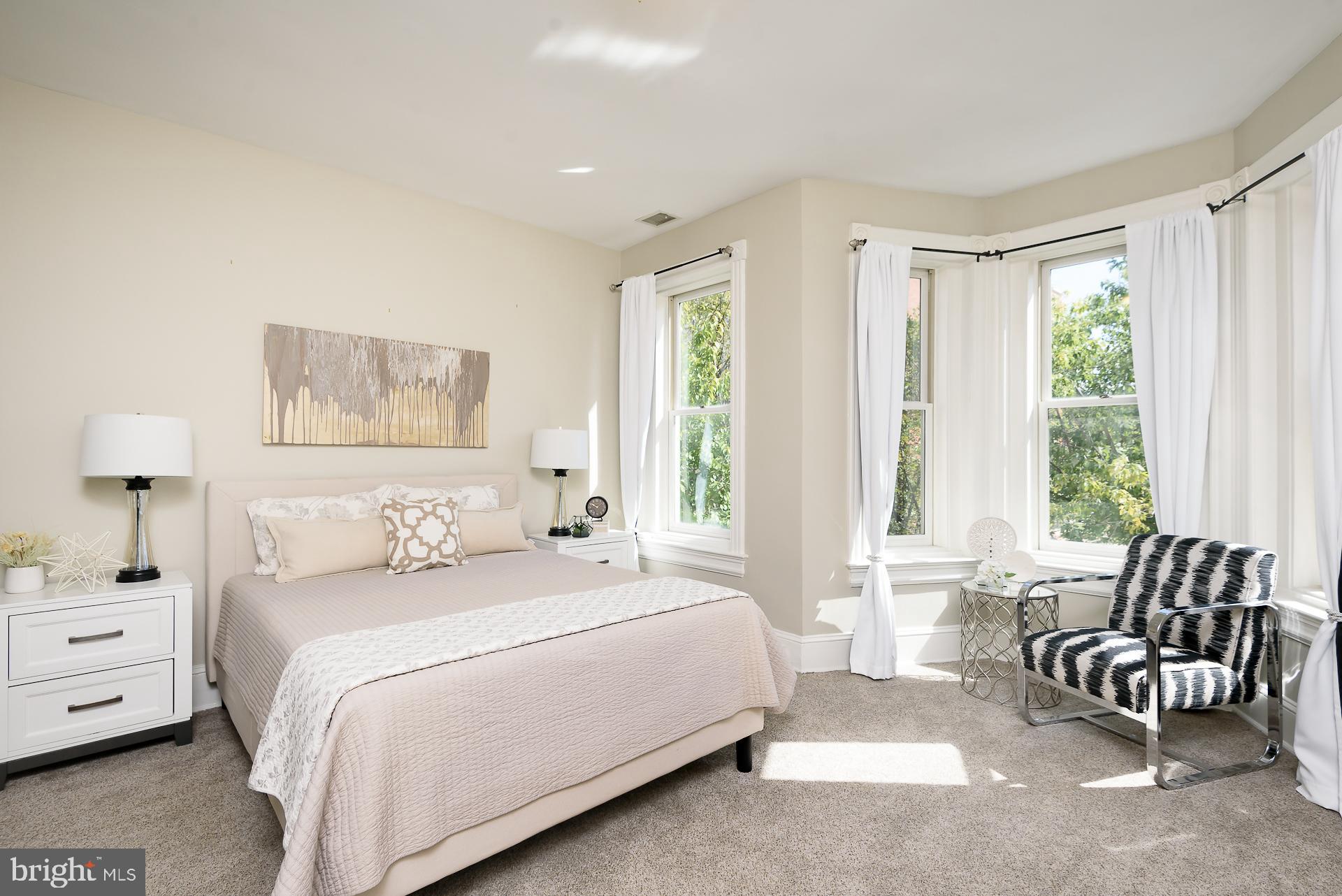 1330 INDEPENDENCE AVENUE SE