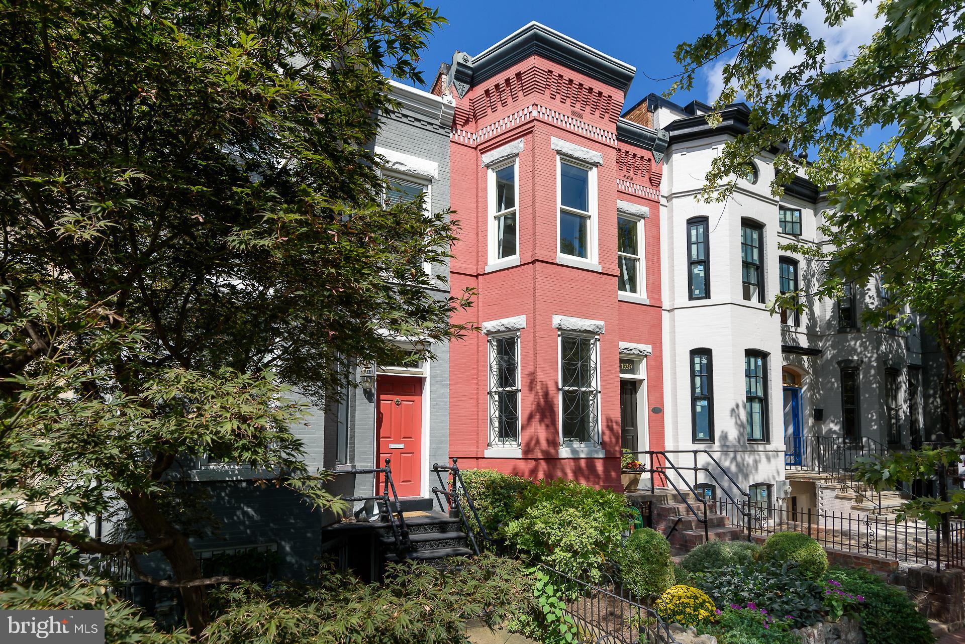 1330 INDEPENDENCE AVENUE SE