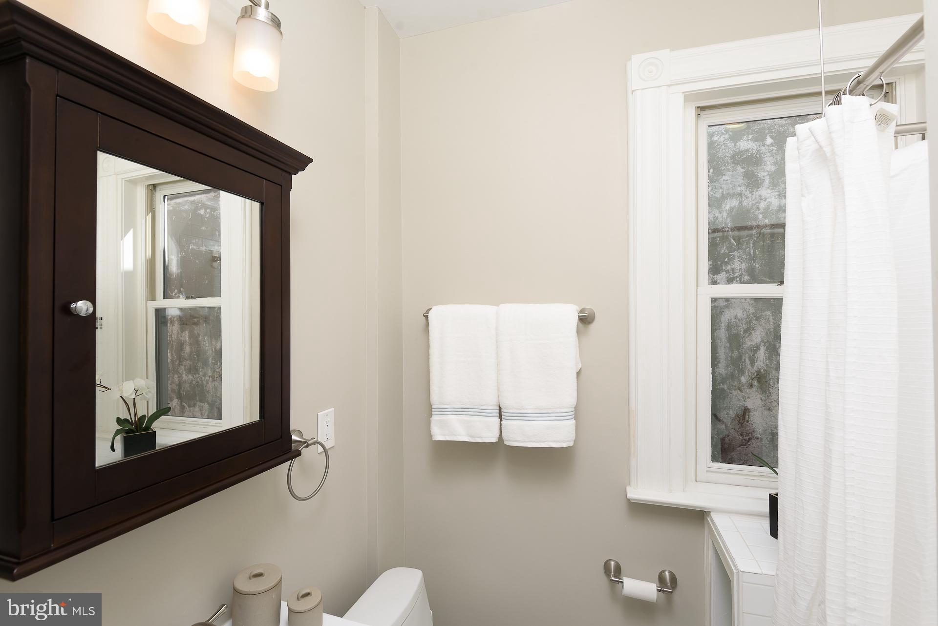 1330 INDEPENDENCE AVENUE SE