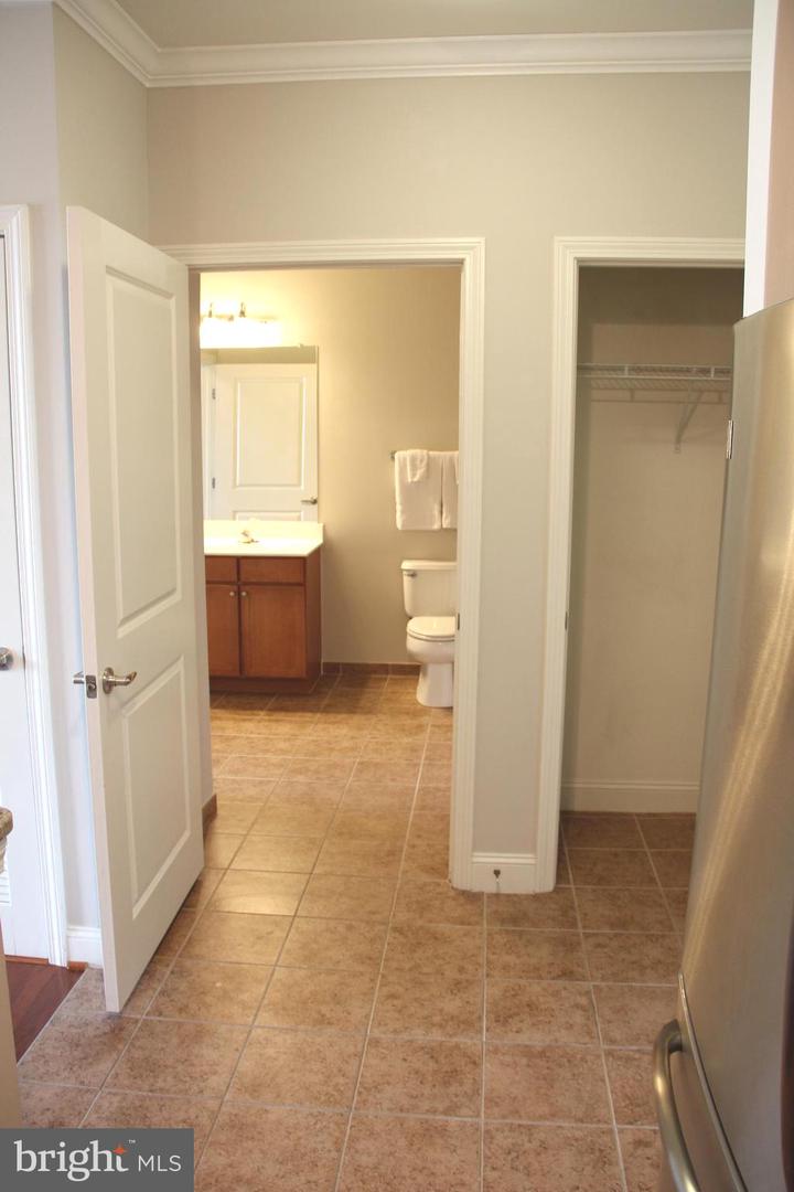 1391 Pennsylvania AVENUE SE Unit: 467