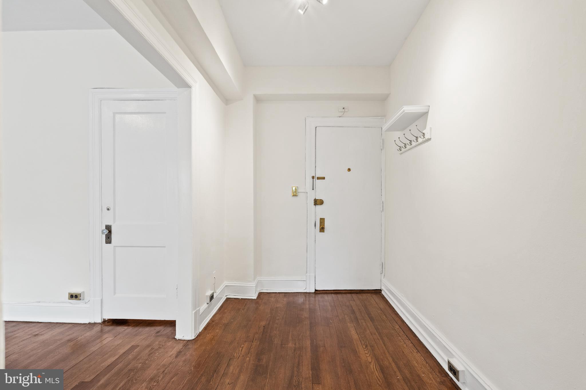 1954 Columbia ROAD NW Unit: 112