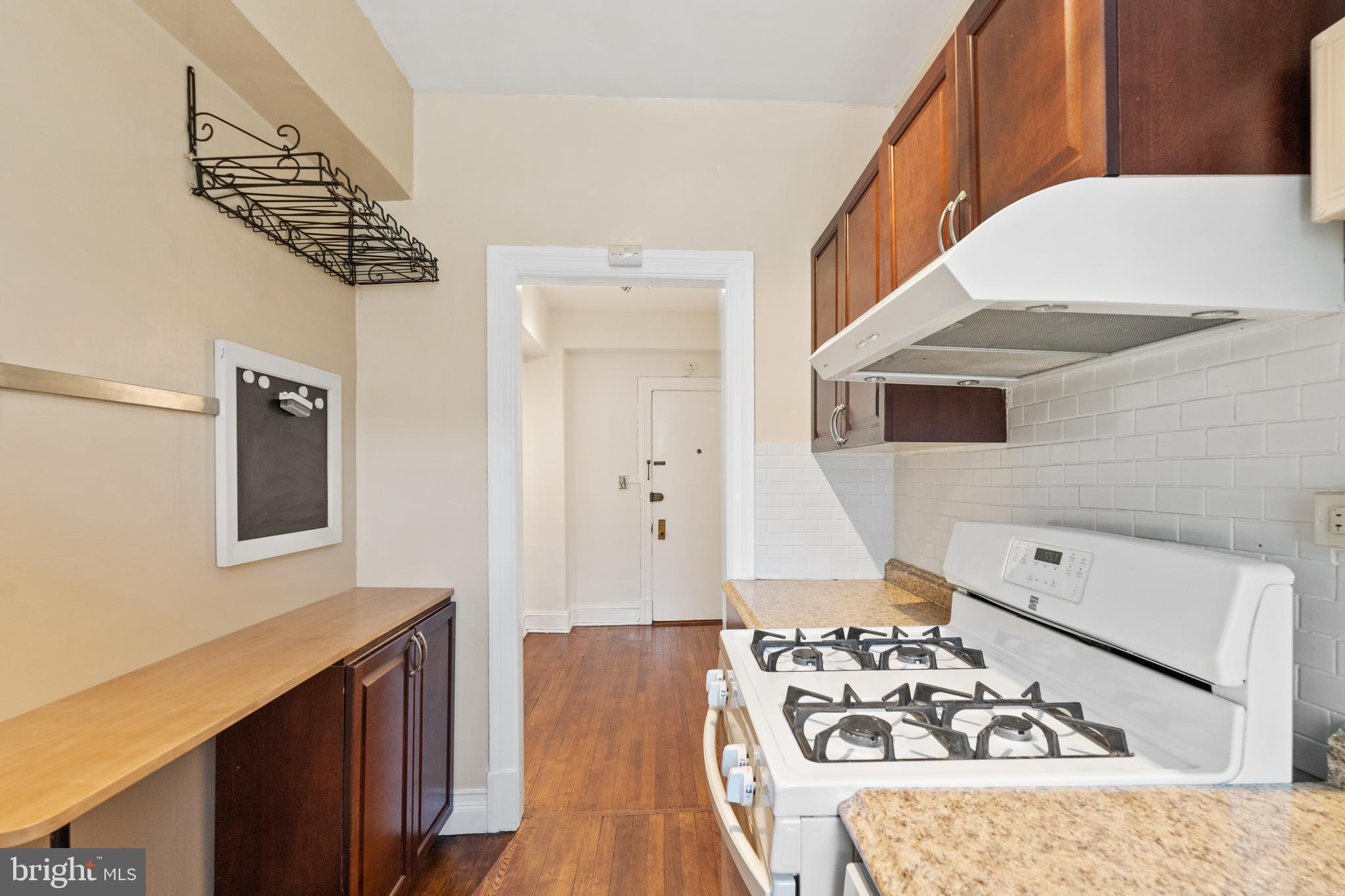 1954 Columbia ROAD NW Unit: 112