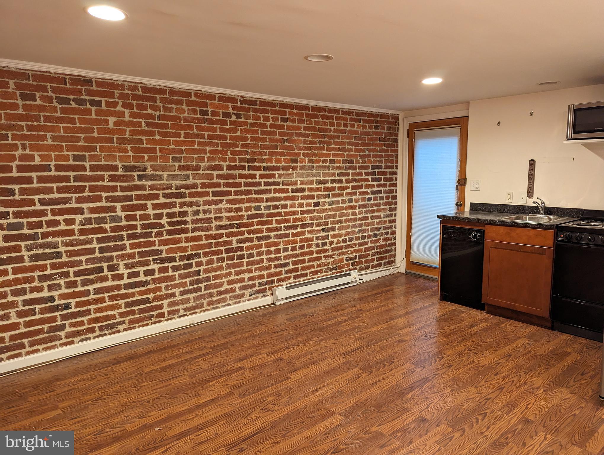 151 North Carolina Ave Ave SE