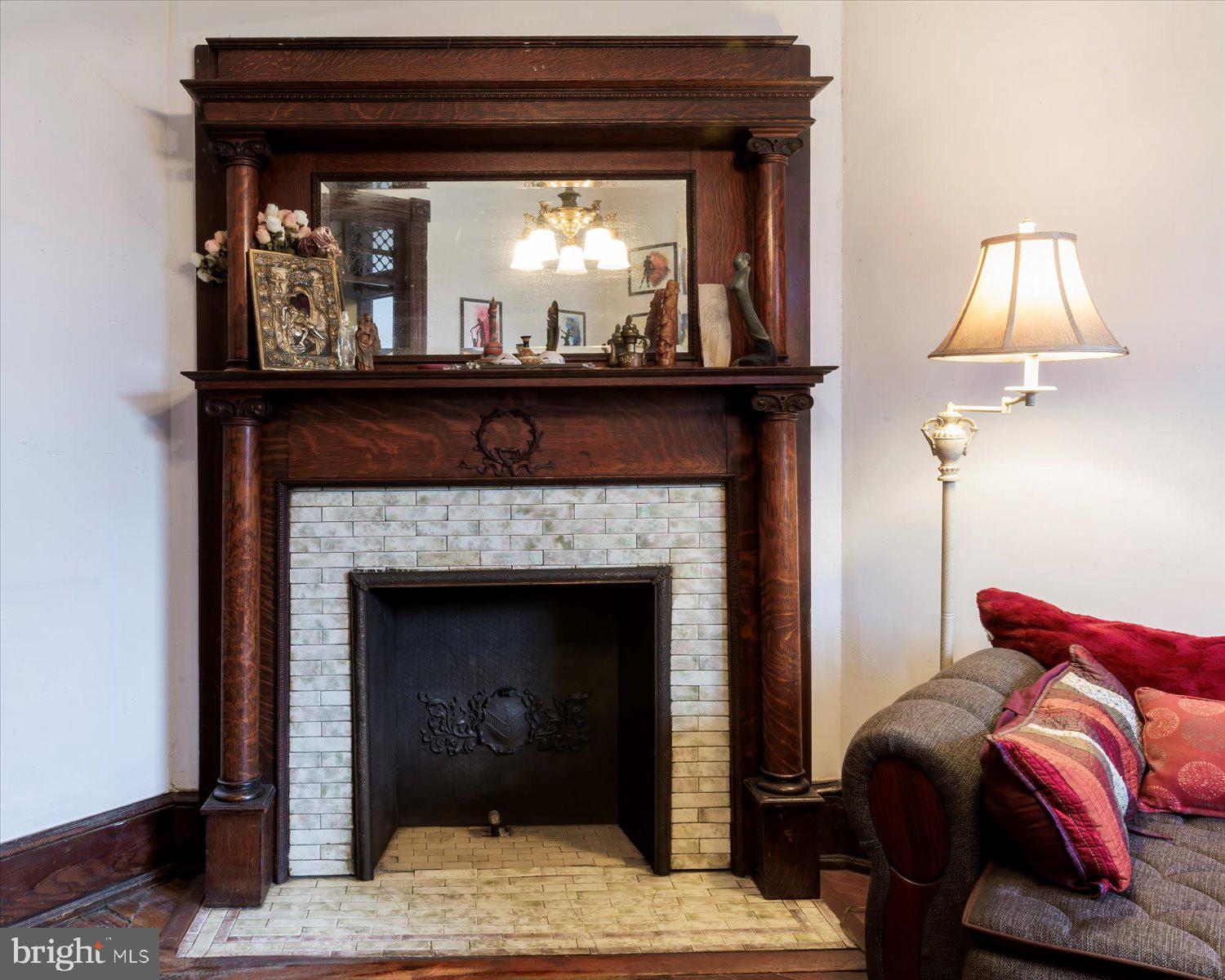 105 8th STREET SE