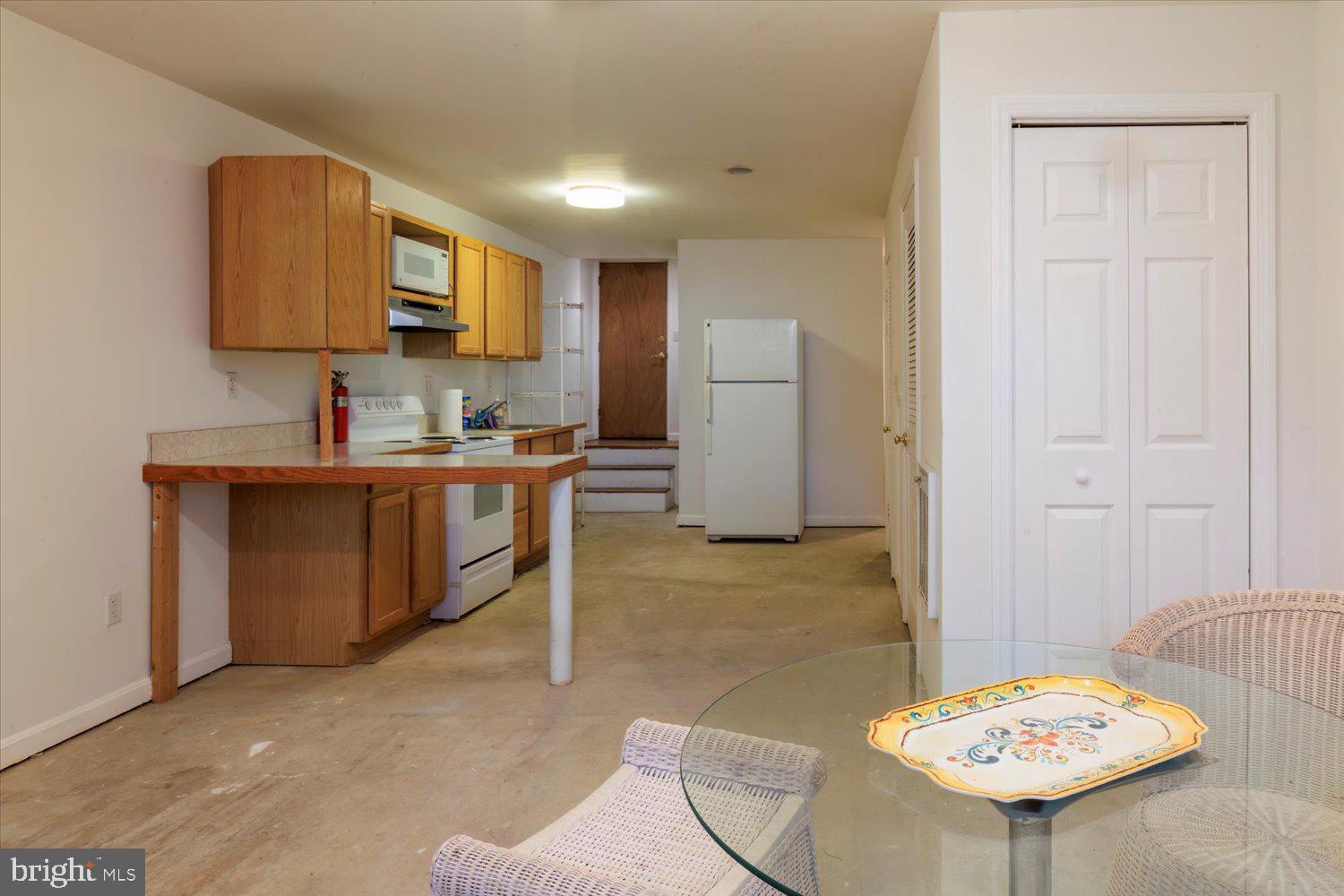 105 8th STREET SE