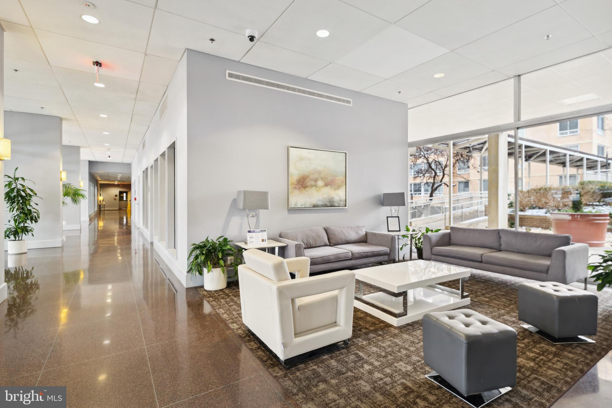 800 4th STREET SW Unit: N722