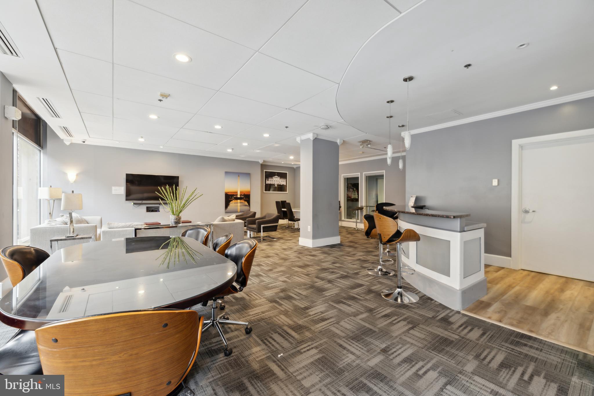 800 4th STREET SW Unit: N722