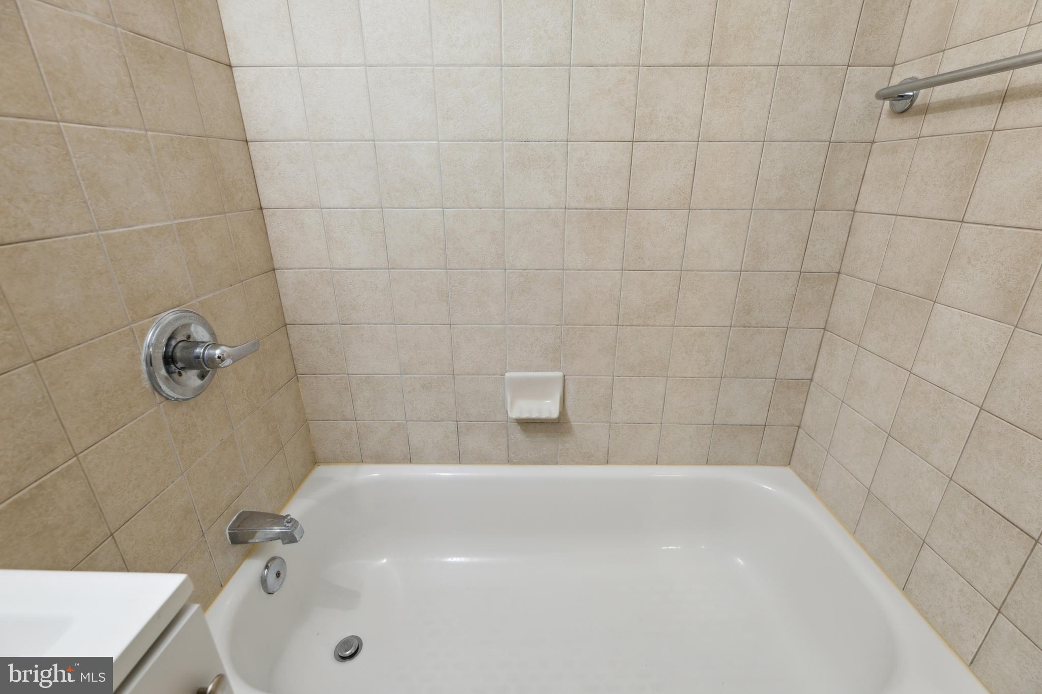 800 4th STREET SW Unit: N722